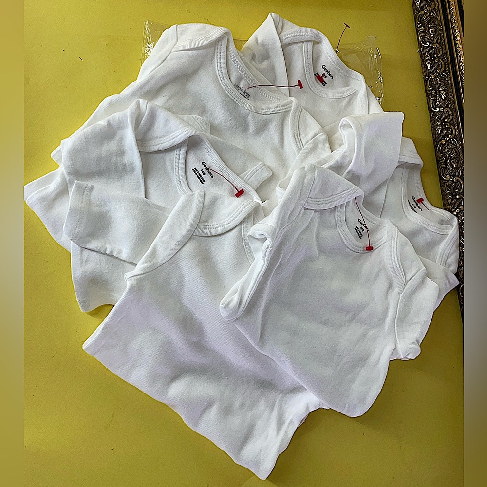 6 PC PURE WHITE, LONG-SLEEVED 6-9months ONESIES
